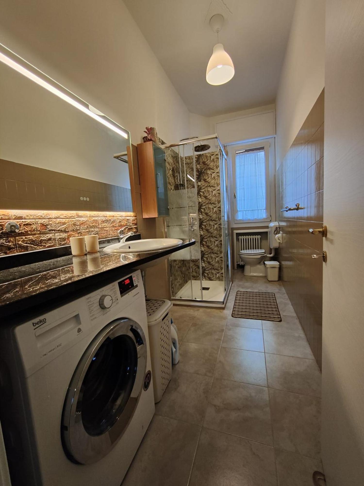Elegante Appartamento 90 Mq Zona Corticella Fiera โบโลญญา ภายนอก รูปภาพ